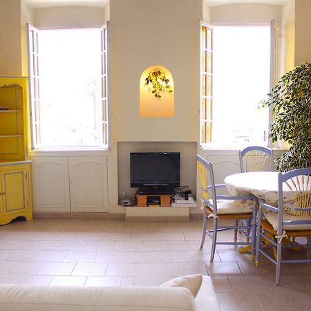 Very Charming Studio Apartment On Port In Cannes A Short Walk To Palais With Aircon And Internet 411 Dış mekan fotoğraf